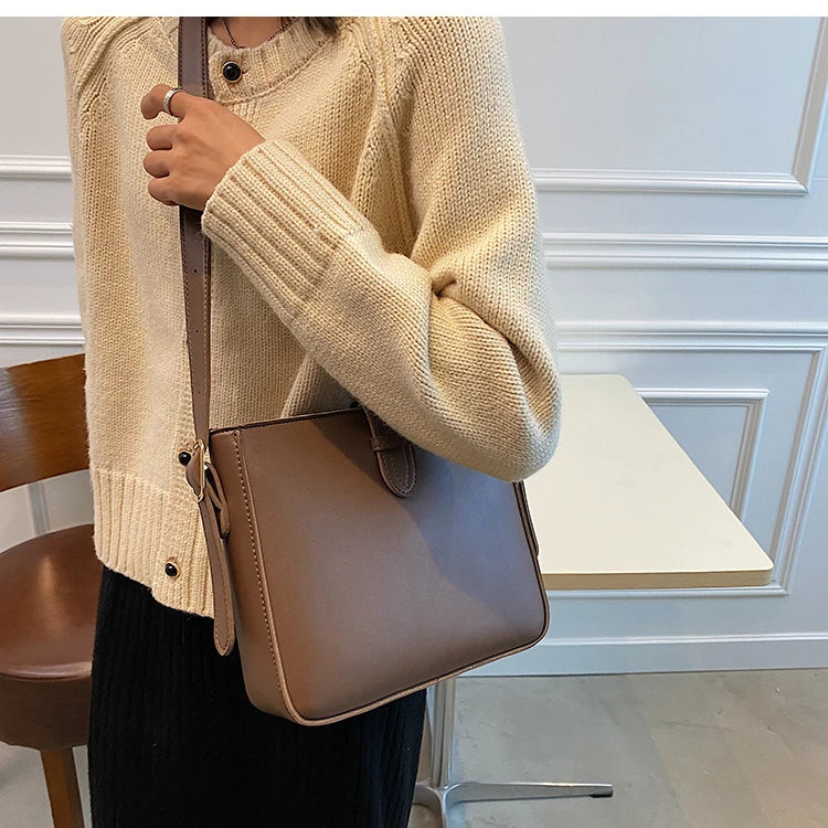 Skye | Sac bandoulière à dos en PU cuir avec grande capacité