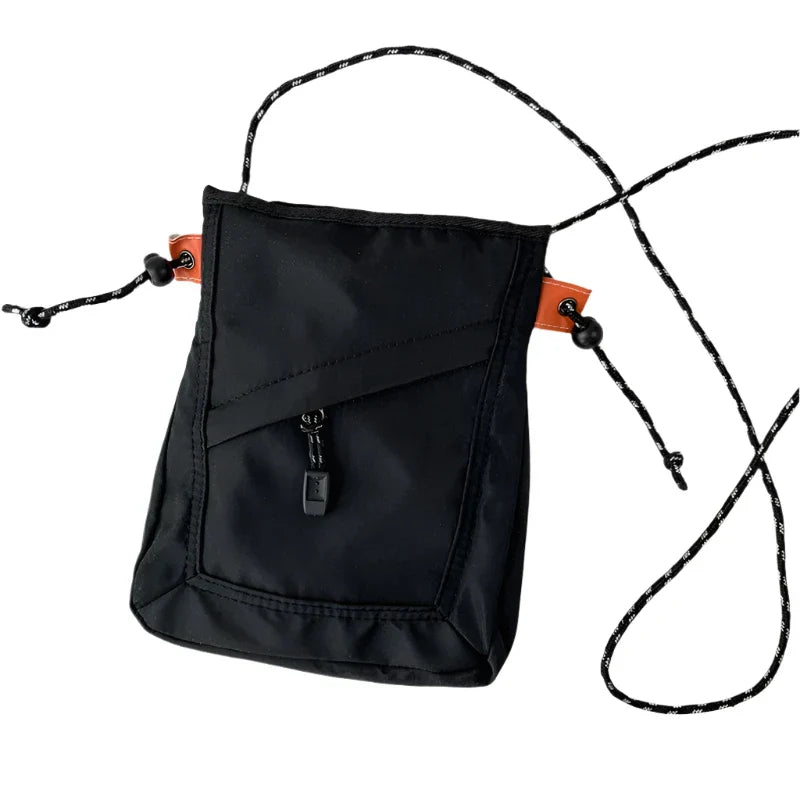 Cleo | Sac bandoulière petit en nylon imperméable