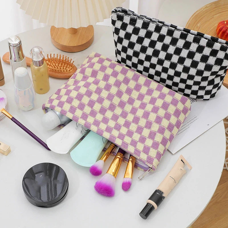 Ruthie | Trousse de maquillage esthétique à carreaux