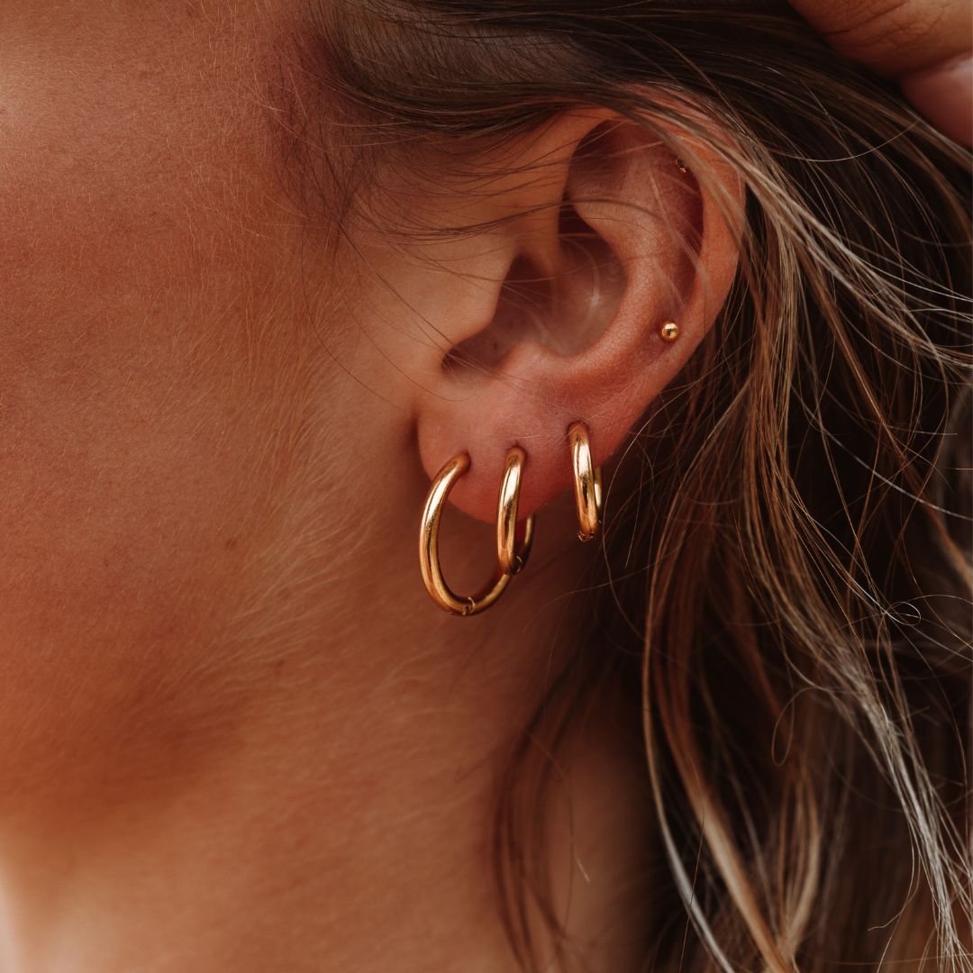 mini-hoop-earrings_3.jpg